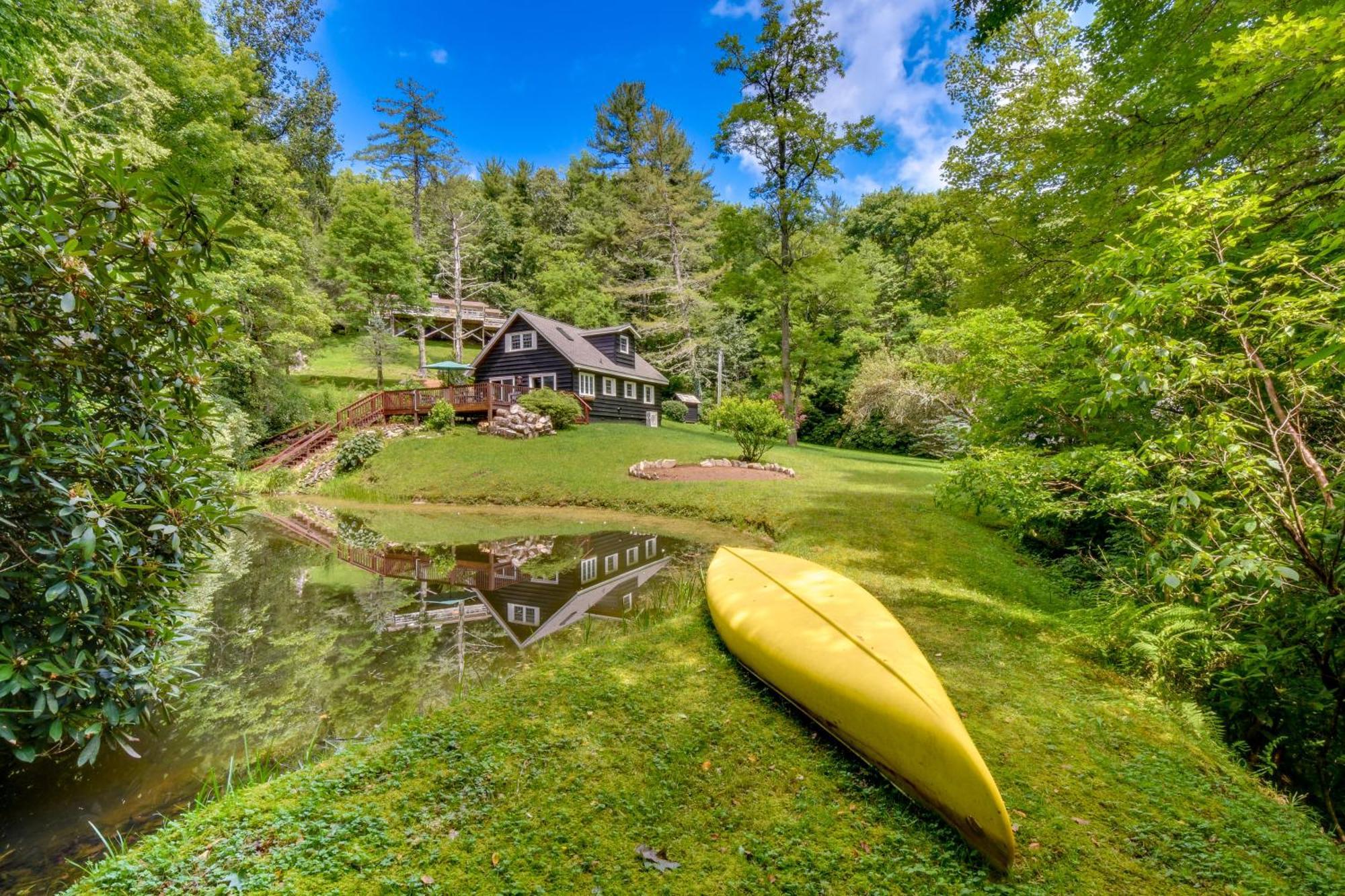 Enchanting Highlands Cottage With Pond And Falls! Exteriör bild